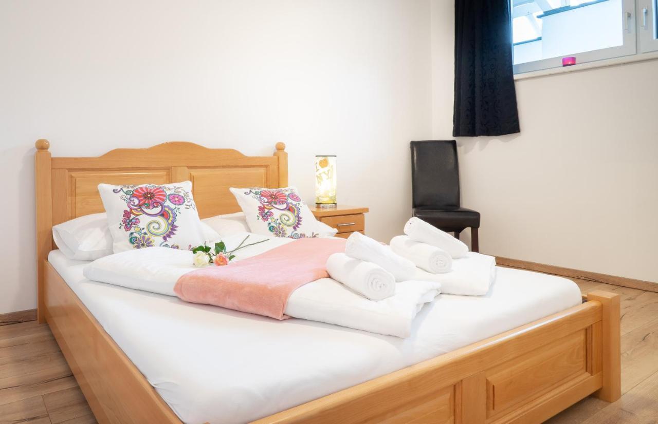 Lungau Living Appartements - Penthouse 상트미카엘임룽가우 외부 사진